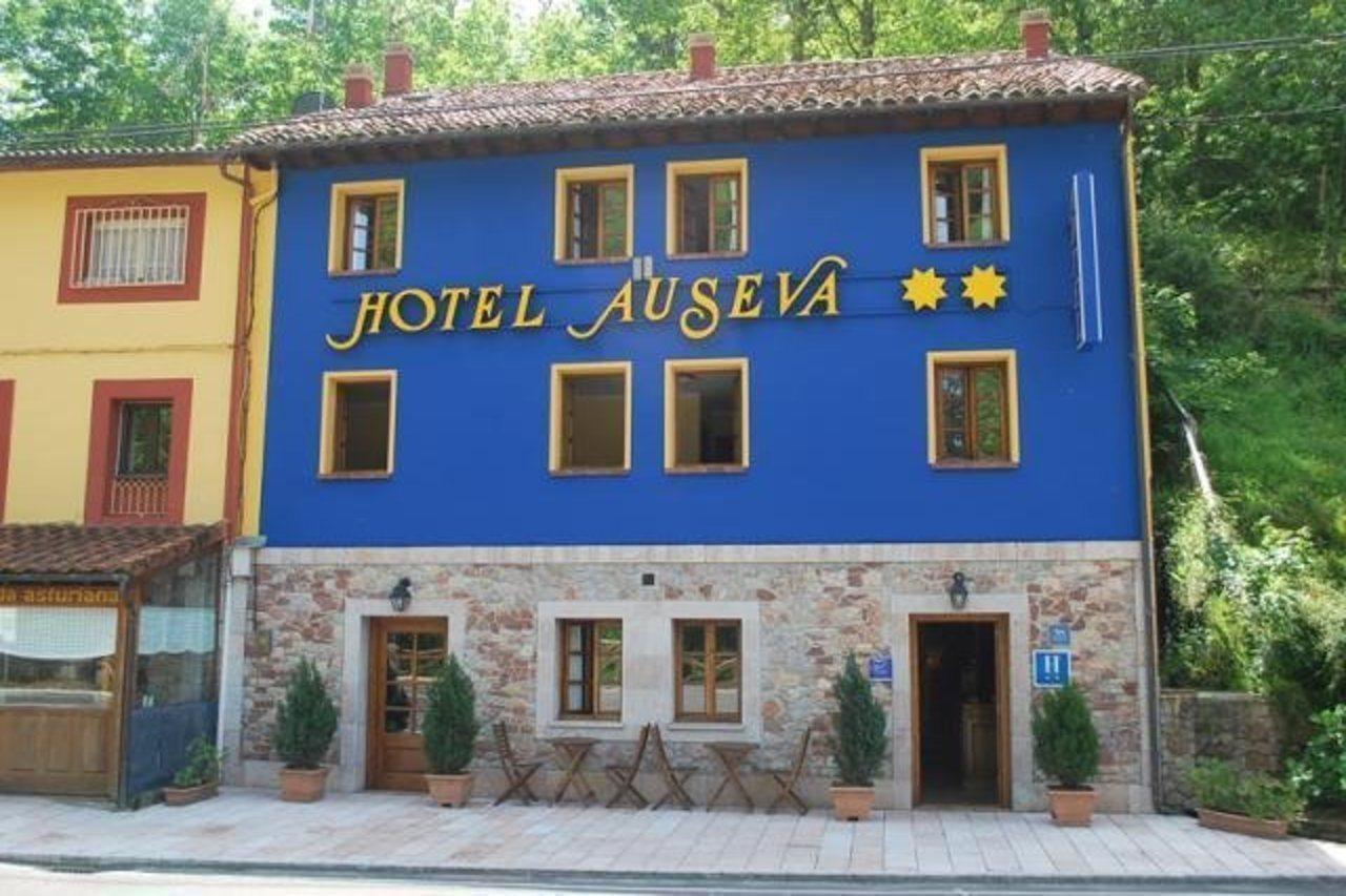 Auseva Hotel Covadonga Exterior photo